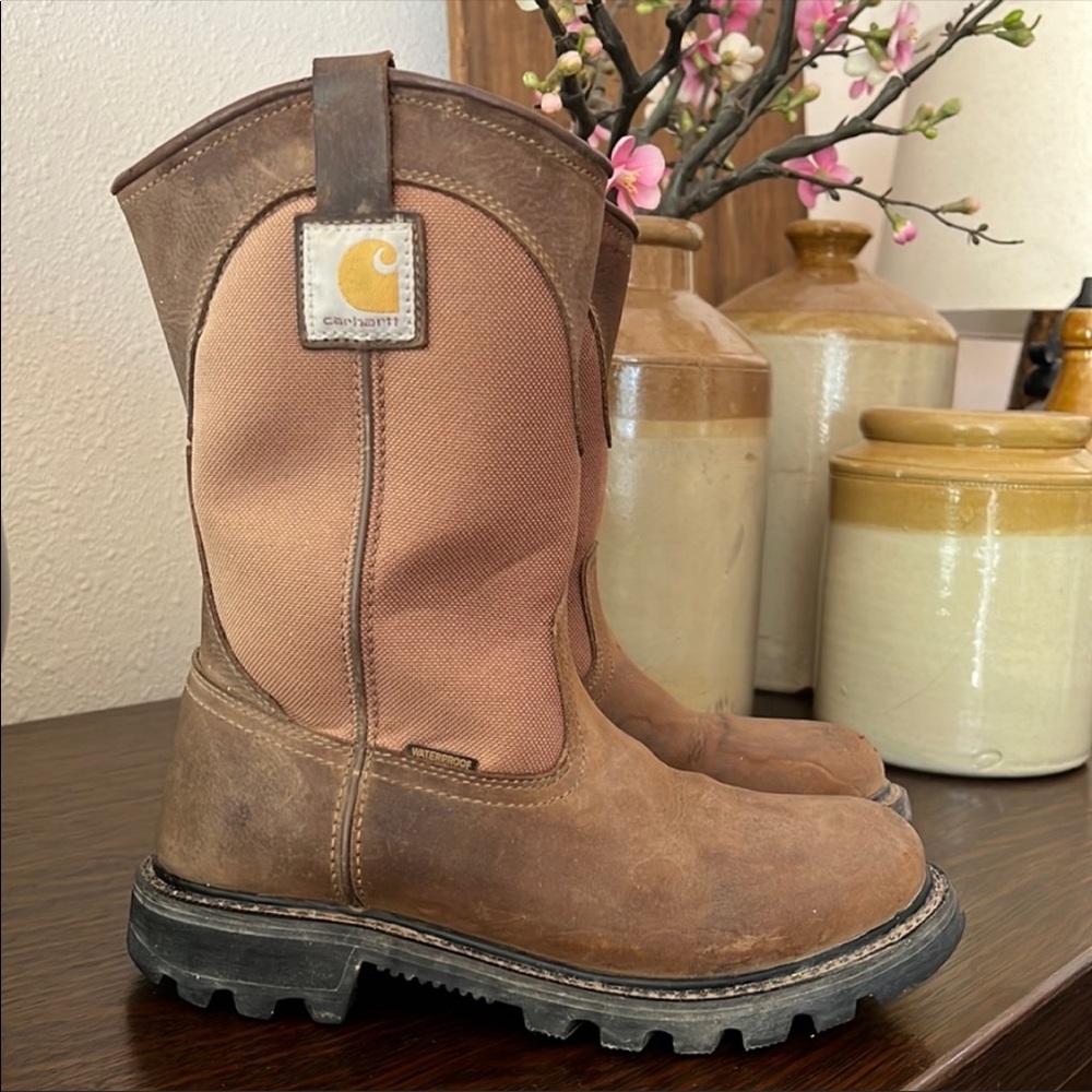 Womens Carhartt work boots size 7